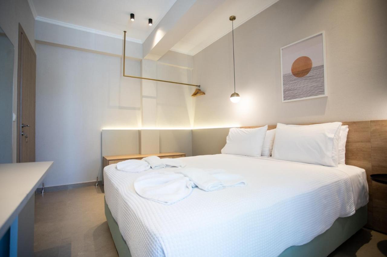 לריסוס Marineiko Luxury Apartments מראה חיצוני תמונה