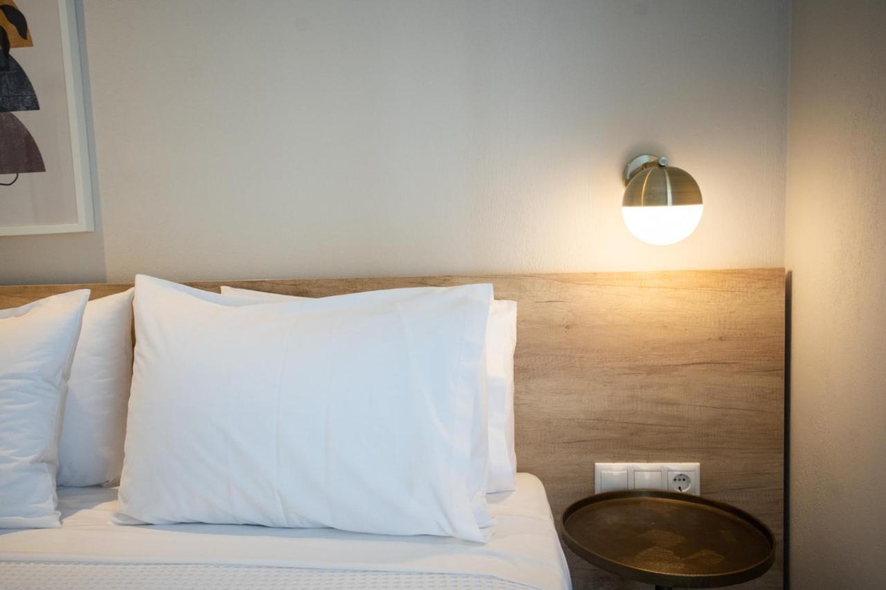 לריסוס Marineiko Luxury Apartments מראה חיצוני תמונה