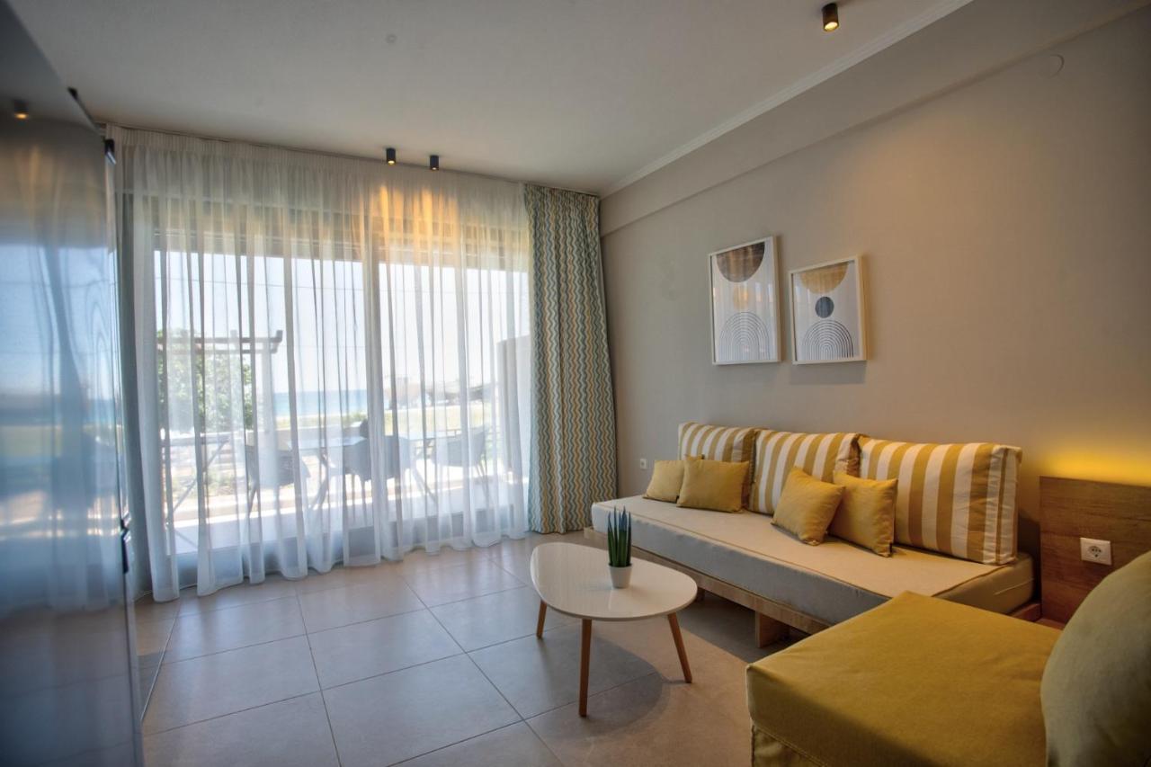 לריסוס Marineiko Luxury Apartments מראה חיצוני תמונה
