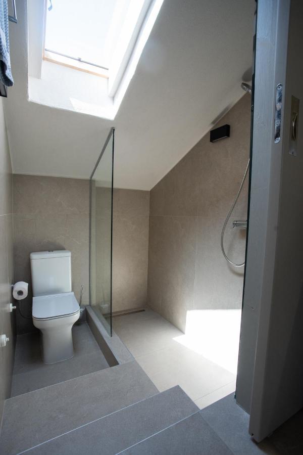 לריסוס Marineiko Luxury Apartments מראה חיצוני תמונה