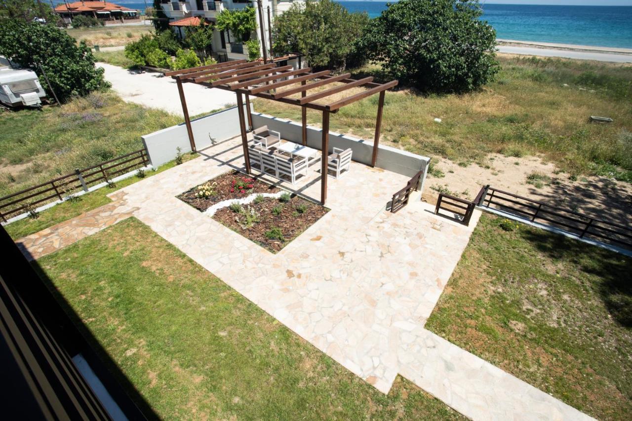 לריסוס Marineiko Luxury Apartments מראה חיצוני תמונה