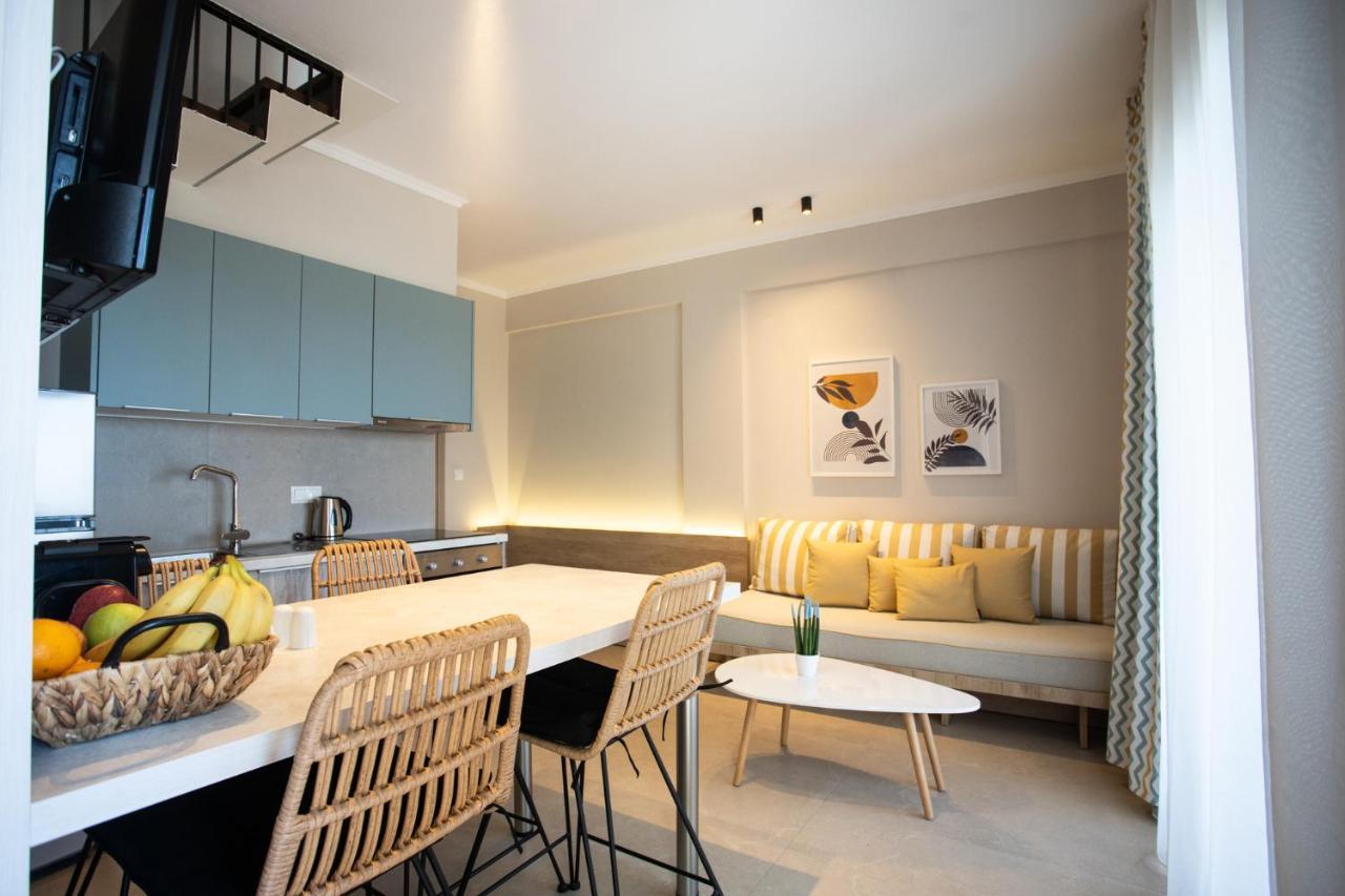 לריסוס Marineiko Luxury Apartments מראה חיצוני תמונה